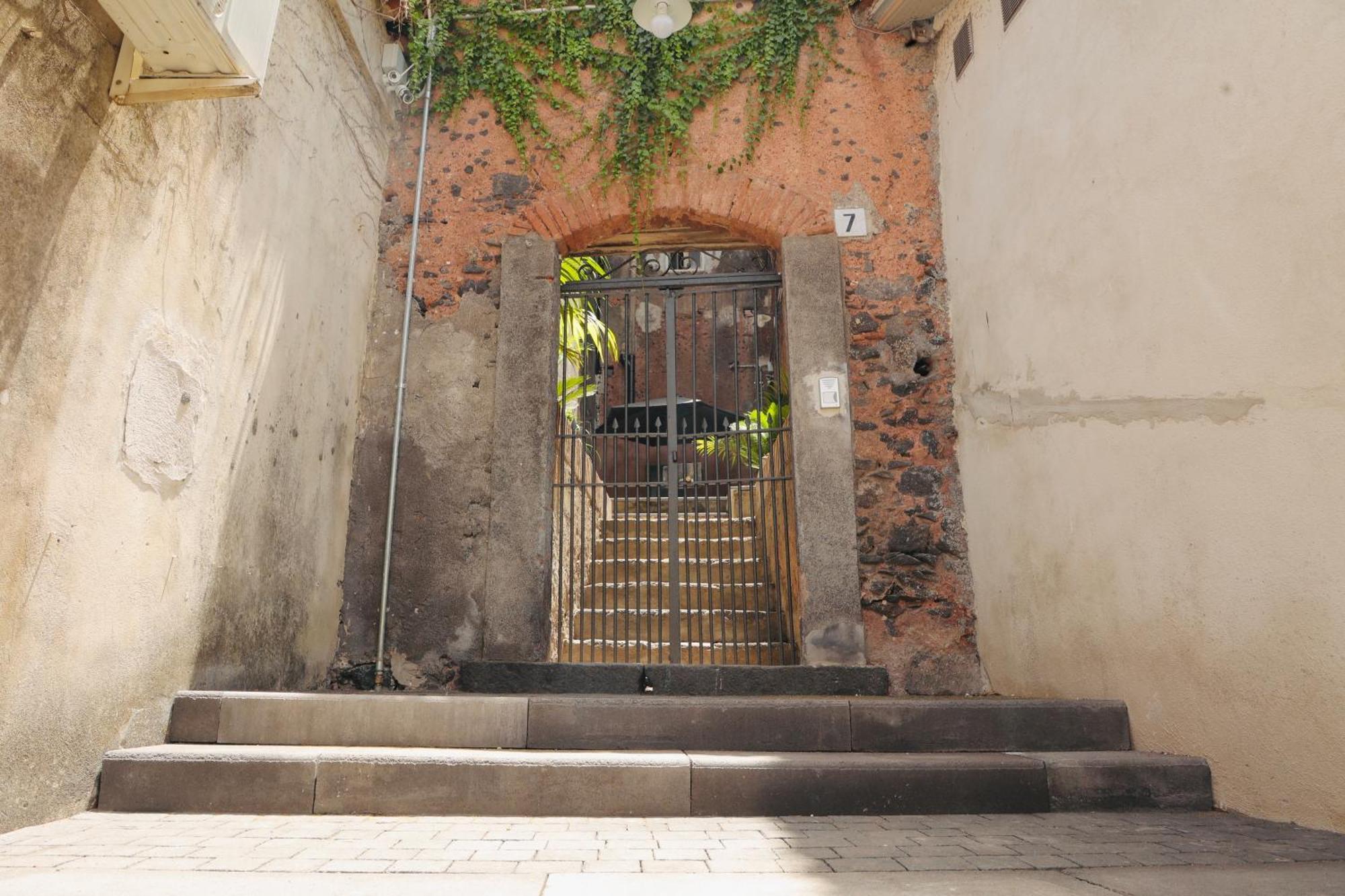 Fuochisti House Apartman Catania-Fontanarossai nemzetközi repülőtér Kültér fotó